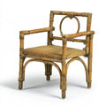 Silla con respaldo ornamental y asiento trenzado - marrón